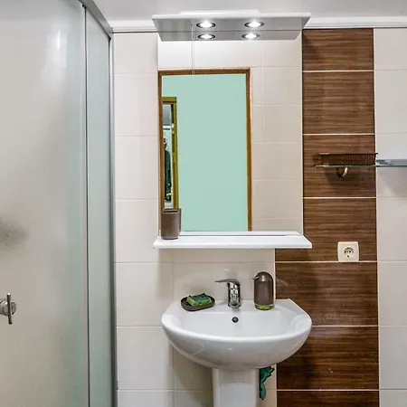 Bed & Breakfast / Mieszkania / Svitlana